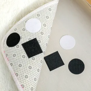 Autocollants antidérapants pour tapis noir blanc rond carré velcro ruban double face.