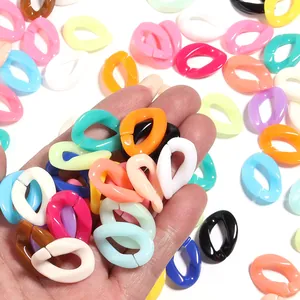 Colorful acrylic open chain links, perfect for DIY jewelry, bags, and keychains.