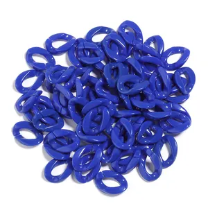 Detailed view of vibrant blue acrylic open chain links for creative DIY crafts and bags.
