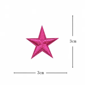 Toppa ricamata a stella rosa, mini accessorio per riparazione vestiti DIY, 3x3cm.