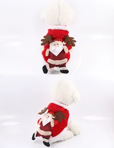 Detailansicht des Weihnachtsmann-Designs auf dem Weihnachts-Hunde-Kapuzenpulli