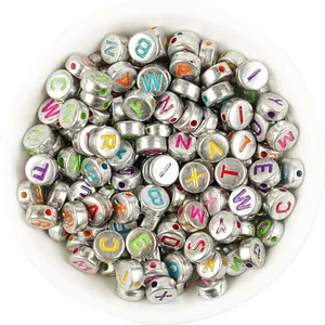 Verzinkte acryl letter kralen plat rond gekleurd DIY handwerk voor sieraden maken