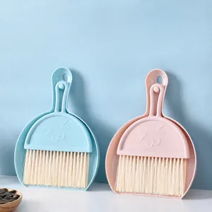Mini Desktop Cleaning Broom And Dustpan Set Cute Smiling Face Plastic Small Broom Dust Pan Cleaner For Home Office Desk