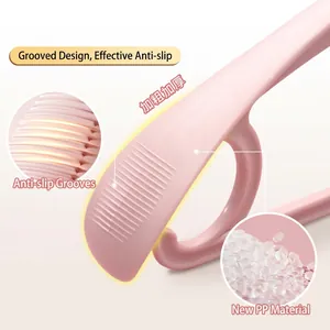 Cintre en plastique rose épaissi antidérapant avec un design d'épaule large