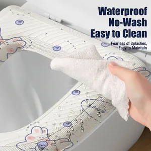 Coprisedile WC impermeabile con simpatiche stampe di coniglietti e mirtilli blu