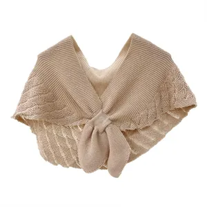 Elegantes Strick-Schultercape, hohles Meerjungfrau-Design, atmungsaktiver Frühlings-Halswärmer.