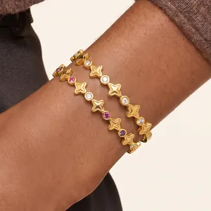 Europäischer Stil Edelstahl Sternmuster Armreif 18K Vergoldet Inlaid Bunter Strass Damen Trendy Mode Schmuck