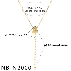 Detailliertes Messdiagramm einer vergoldeten Sternhalskette aus Edelstahl mit Strasssteinen