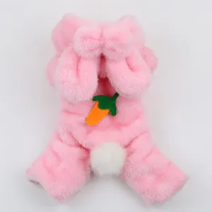 Süßer rosa Plüsch-Hunde-Jumpsuit mit Hasenohren und Karotten-Applikation für Winter