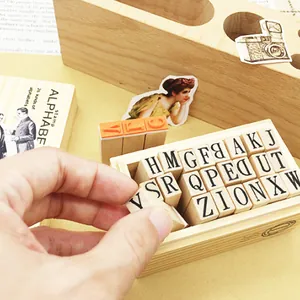 Σετ 26 ξύλινες σφραγίδες αλφαβήτου vintage για scrapbooking και DIY