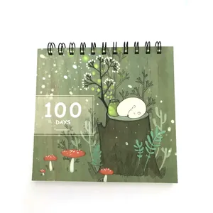 Planificateur 100 jours à spirale avec scène de forêt confortable et champignons