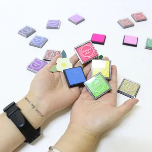 Set mit 20 Farben 4x4cm kräftige Stempelkissen für DIY Fingerfarben und Gummistempel