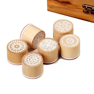 Set di timbri vintage in legno con motivi a pizzo bianco per fai-da-te e scrapbooking