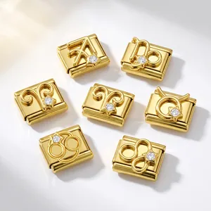 Detail von vergoldeten Edelstahl-Sternzeichen-Charms für italienische Armbänder