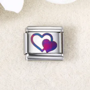 Italienisches Charm-Glied aus Edelstahl mit UV-lasergraviertem Herzmuster in Verlauf
