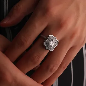 Fashion Men Brass Zirconia Floral Ring Emerald Cut Micro Pave Minimalist Geometric Band Ring Jewelry For Party Gift