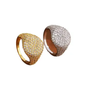Chunky 18K gold and silver plated rings paved with sparkling crystals in hip hop style