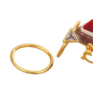 Elegant gold-plated ring set for women featuring a triangular zircon stone and minimalist band