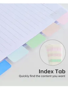 Primer plano de pestañas de índice coloridas en un cuaderno para organización rápida