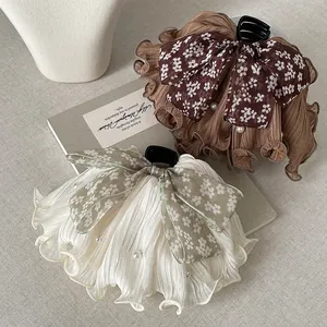 Korean Gentle Floral Bow Hair Claw Clip For Women Elegant Ruffle Fabric Hair Clamp With Artificial Pearl Decorative Accessories