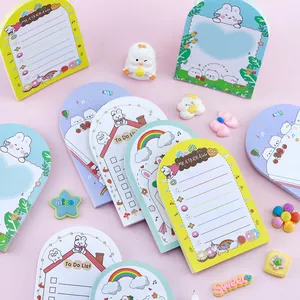 Kawaii bogenförmige Tier-Haftnotizen mit verschiedenen süßen Motiven und Farben