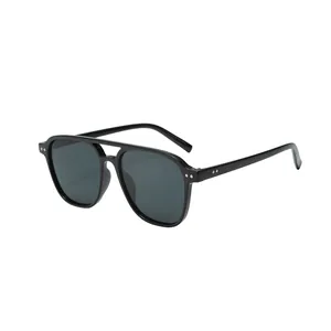 Klassische schwarze Retro-Fliegerbrille mit modischem Doppelsteg-Design für Reisen im Freien