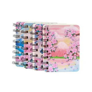 Set mit 4 tragbaren Mini-Spiralnotizbüchern mit kunstvollen Fuji- und Sakura-Covern