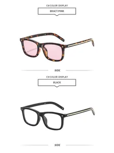 Vue détaillée de lunettes carrées en écaille de tortue rose et noir classique