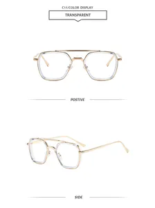 Vue multi-angle de lunettes rétro carrées dorées à double pont et verres clairs