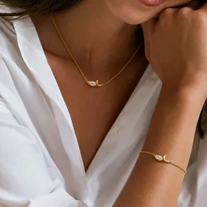 Collier Pendentif Goutte d'Eau en Acier Inoxydable 304 Minimaliste pour Femmes Plaqué Or Simple Chaîne Fine Parure de Bijoux