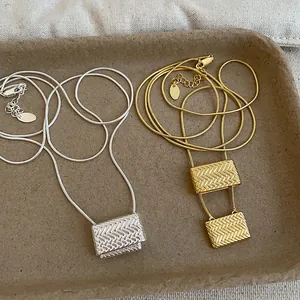 Collar con Colgante de Bolso Tejido para Mujer Aleación Chapado en Oro Plata Cadena de Serpiente Joyería de Moda Coreana