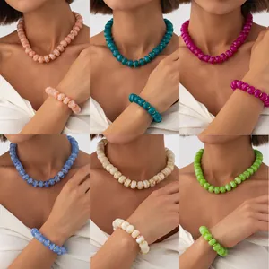 Fashionable Bohemian colorful dyed resin bead necklace and bracelet jewelry set for women