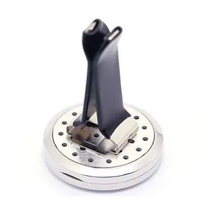Detail showing the 30mm stainless steel car air vent aromatherapy diffuser vent clip