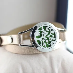 316L Edelstahl Diffusor-Armband mit roségoldenem Lederband und hohlem Medaillon