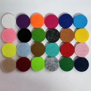 Multi-color circular felt pads for essential oil diffuser pendants and aroma therapy