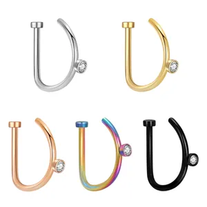 Set di cinque anelli per il naso a forma di D in acciaio inossidabile con zirconi brillanti