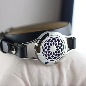 Bracelet d'aromathérapie en cuir noir élégant avec médaillon diffuseur en acier de 25mm