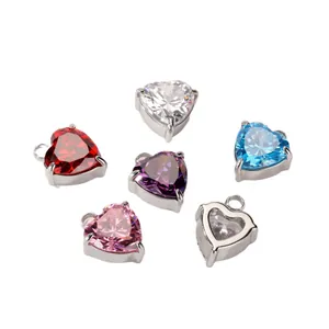 Colgantes de circón en forma de corazón con garras de acero inoxidable para joyería DIY