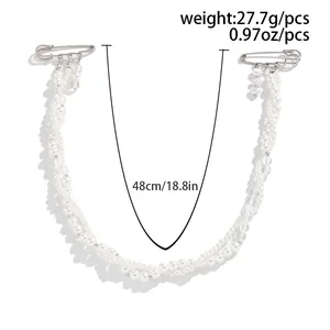 Détail de la broche chaîne de perles avec dimensions : 48cm de long et 27,7g de poids