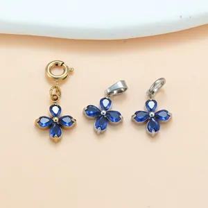 Elegante Kleeblatt-Anhänger aus Titanstahl mit blauen Zirkonsteinen für DIY-Schmuck