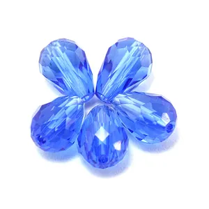 Cinco cuentas de cristal de vidrio azul facetado en forma de gota para joyería DIY