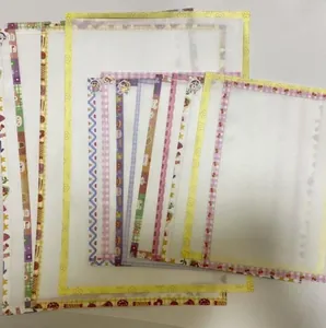 Hitzebeständiges Bügelpapier für DIY-Steckperlen mit bunten dekorativen Rändern
