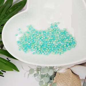 Perlas de imitación de ABS turquesa iridiscentes para joyería DIY y nail art decor.