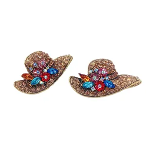 Vintage creative rhinestone hat-shaped brooch pin set with colorful crystal flowers