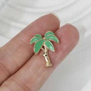 Exquisite grüne Emaille-Palmenbrosche im Hawaii-Stil mit einem glänzenden Goldfinish