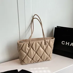 Bolso de Mano Acolchado para Mujer Gran Capacidad Bolso de Hombro Vintage Cuero de PU Suave Color Sólido para el Trabajo
