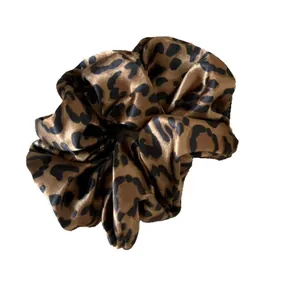 Vintage leopard print satin scrunchie hair tie for high elasticity ponytail styling