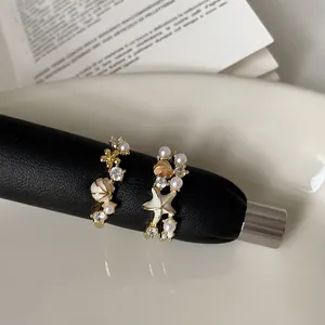 Damen Mode Meeresmuschel Seestern Blume Offener Ring Legierung Gold Vergoldet Künstliche Perle Strass Verstellbarer Ozean-Stil Schmuck