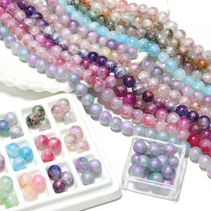 Detailansicht von 10mm Aura gefärbten Glas-Crackperlen für die DIY-Schmuckherstellung