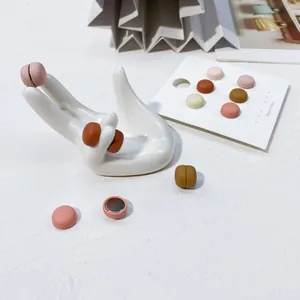 Fibbie magnetiche anti-esposizione in colori macaron opachi per camicie e chiffon